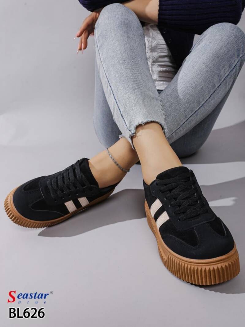Buty sportowe damskie Roz 36-41/ 12 par